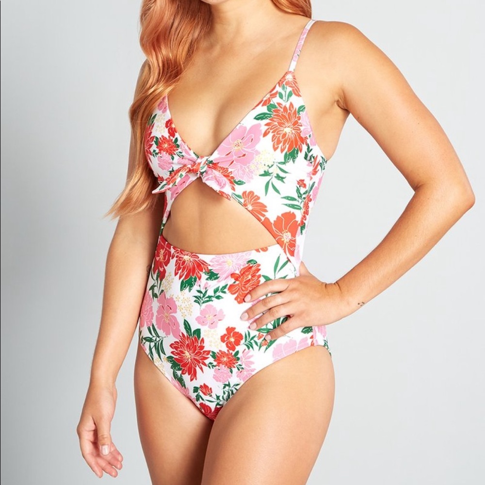 ModCloth Siena One-piece Swim Suit